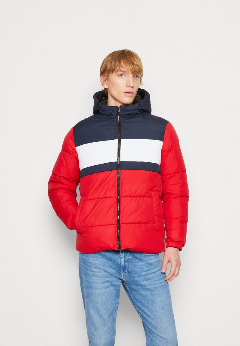 Jack & Jones JJBLOCK PUFFER JACKET Winter jacket true red/red