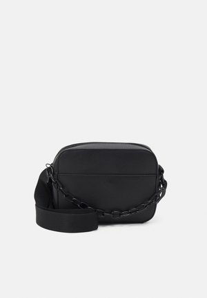 Cross body bag - black