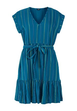 Krátke rukávy, teal šaty s výstrihom do V, majú vertikálne pruhy v ružovej a žltej farbe, s vypnutým pásom a volánovým lemom.