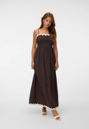 Vero Moda, KLEID VMJENNA LANGES KLEID - Robe longue - chocolate torte