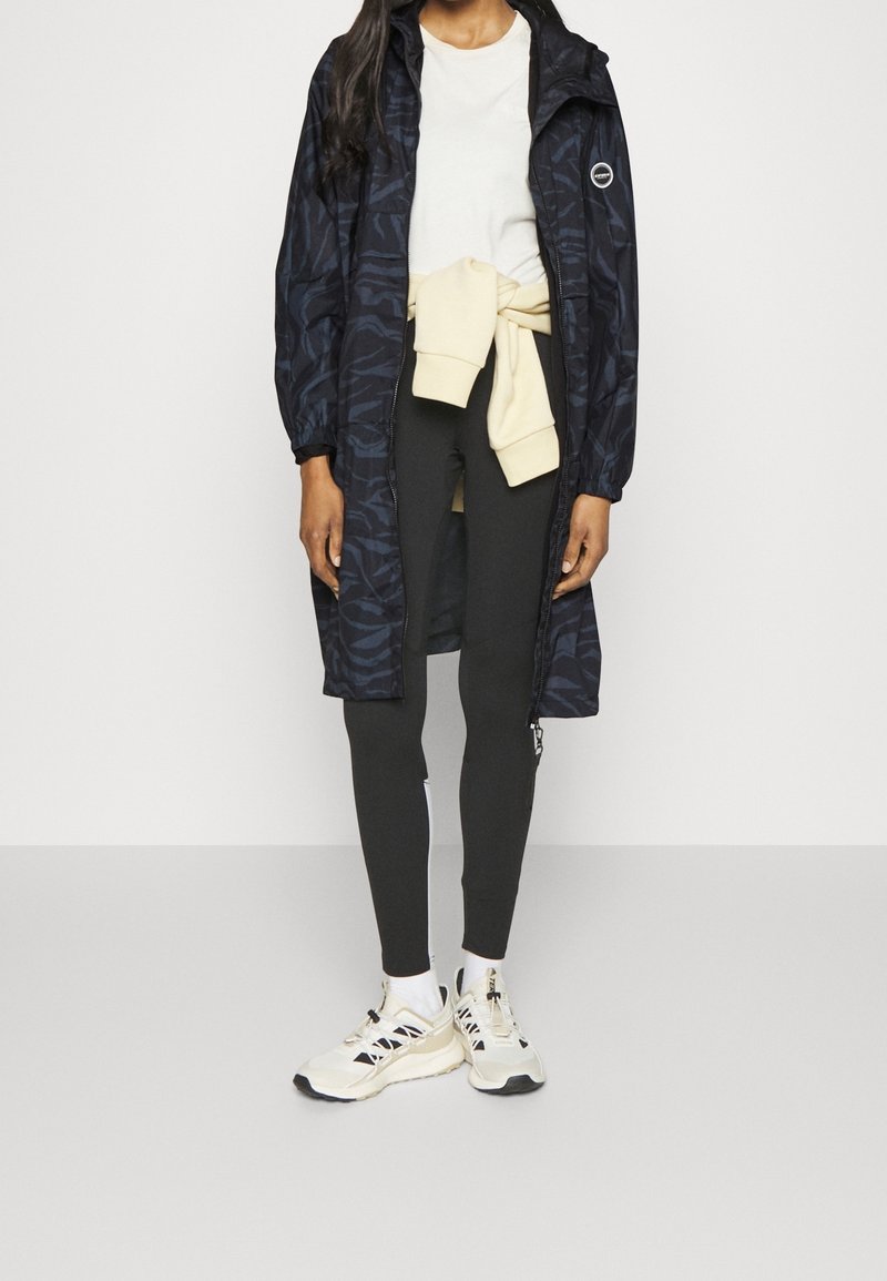 Icepeak Parka - black