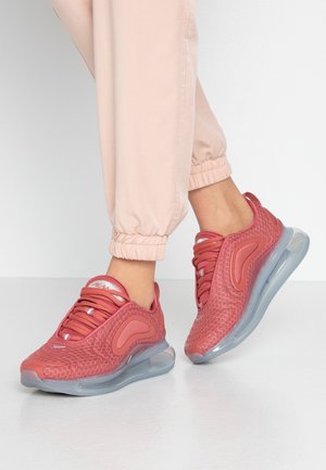 Matalavartiset tennarit - red