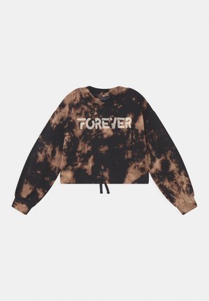 Sudadera corta de tie-dye en negro y marrón con mangas largas, que presenta la palabra "FOREVER" en blanco, con cordón en el dobladillo y textura de tela suave.