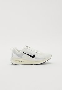 Nike Vomero 18 Black Coconut Milk Light Iron Ore Summit White