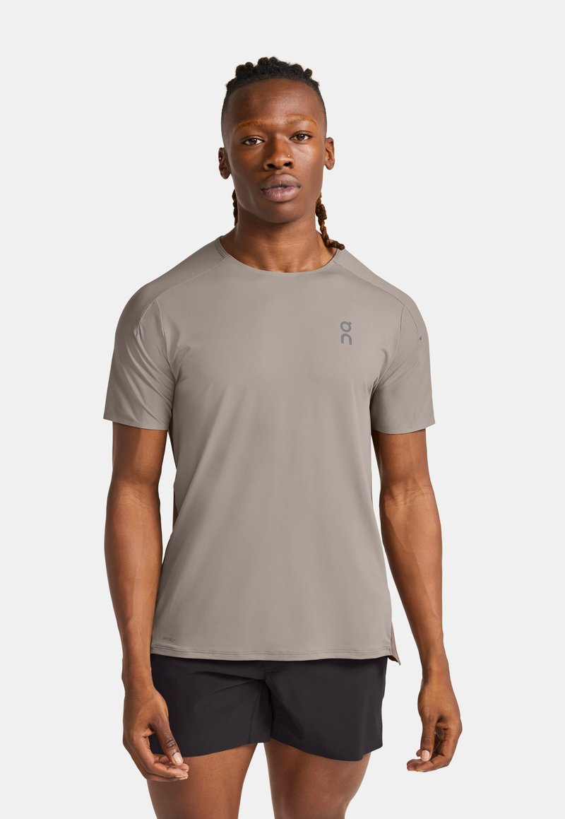 On - PERFORMANCE - T-shirt imprimé - cinder   ash, Agrandir