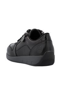 Rieker Baskets basses - braun