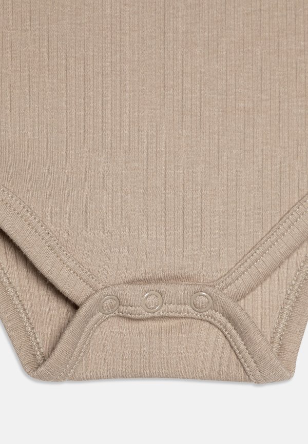 UNISEX - Basic T-shirt - stone wall2