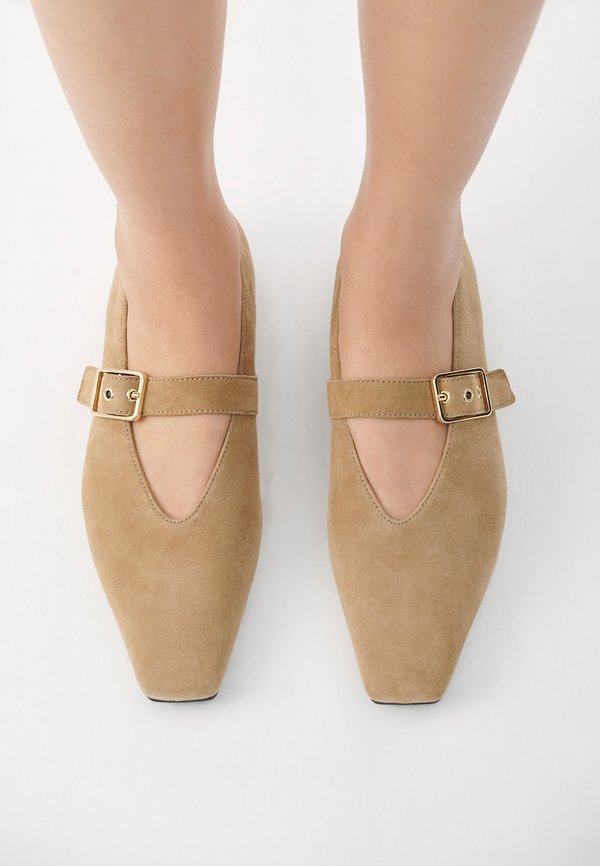 WIOLETTA - Ballet pumps - nougat3