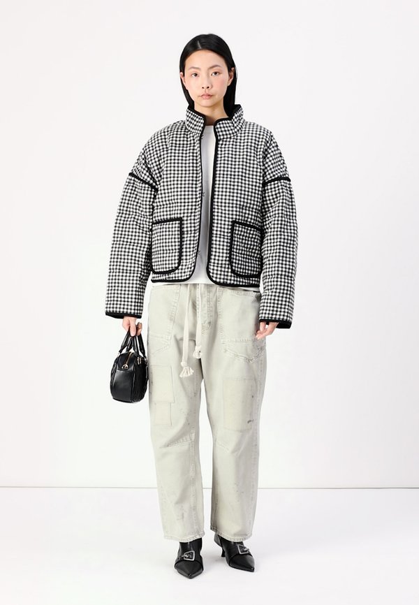 Light jacket - night blooms2