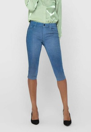 ONLRAIN REG SK KNICKERS - Farkkushortsit - light blue denim
