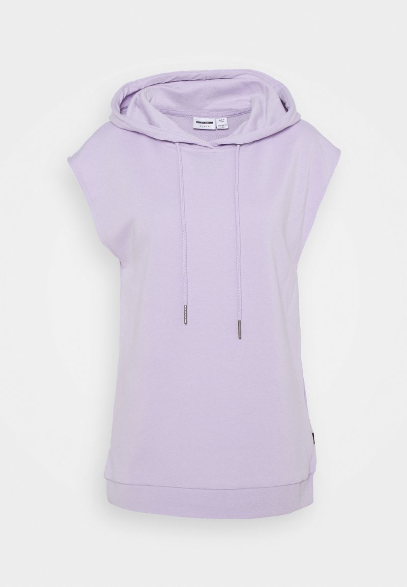Levandulová sleeveless mikina s kapucí, přední kapsou ve tvaru pytlíku, nastavitelnými šňůrkami a hladkou bavlněnou směsí tkaniny. Má žebrovaný lem.