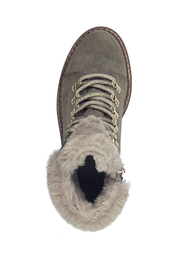 Winter boots - sage2