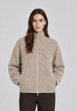 MSCH Copenhagen, Лятно яке - warm lgm