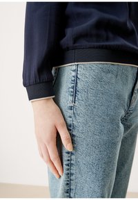 s.Oliver MIT RIPPBÜNDCHEN - Bluzka