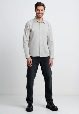 STEVE - Jeansy Straight Leg