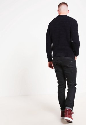 Stickad tröja - dark blue