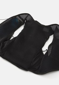 Salomon ACTIVE SKIN 12 SET UNISEX - Hydratatierugzak - black
