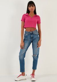 LELA SLIM FIT - Blúzka - fuchsia