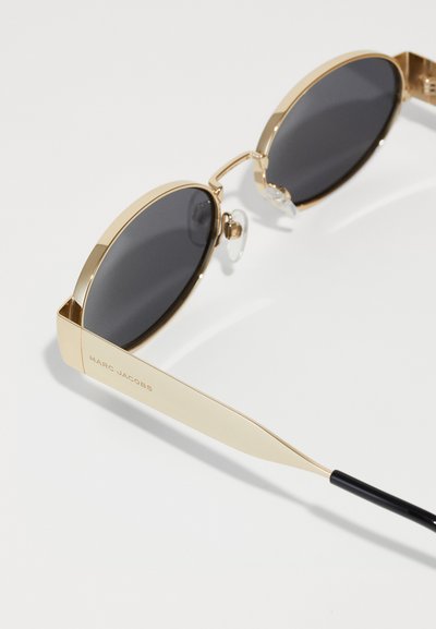 MARC JACOBS UNISEX - Ochelari de soare - gold-coloured/black