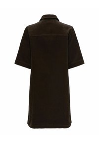 Brūna kordurova krekla kleita ar īsām piedurknēm, apkakli un taisnu piegriezumu. Raksturīga vertikāla ribaina tekstūra.