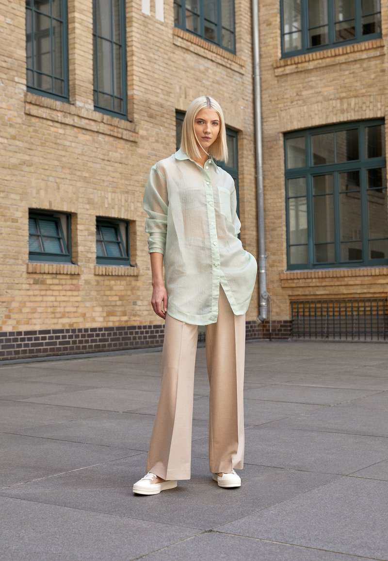 WOOD WOOD BETH CRINKLED SHIRT - Blusa com botões - light green