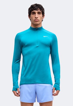 Nike Performance, STRIDE MIDLAYER - Суитшърт с цип - bright spruce