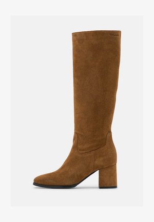 Boots - muscat