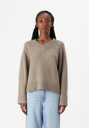 Abercrombie & Fitch Easy V-Neck Sweater - Jumper - fungi