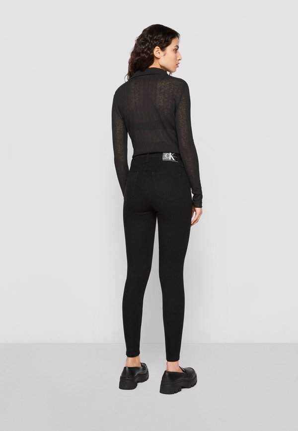 HIGH RISE SKINNY - Jeans Skinny Fit3