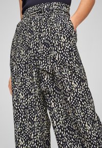 s.Oliver BLACK LABEL Broek - dark blue