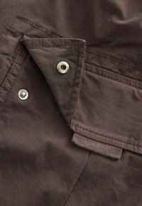 Next STRETCH UTILITY REGULAR TAPERED - Kareiviško stiliaus kelnės - purple