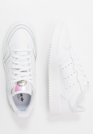 SUPERCOURT - Sneakers laag - footwear white/core black