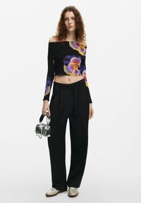 Desigual M. CHRISTIAN LACROIX - Langarmshirt - black