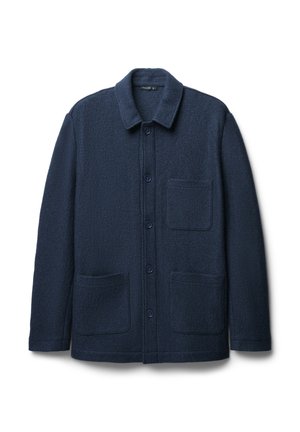 Giacca in misto lana blu navy con chiusura a bottoni, colletto a punta, due tasche a toppa frontali e superficie tessurizzata.