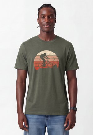 watapparel, MOUNTAINBIKE SILHOUETTE UNISEX - Print T-shirt - khaki