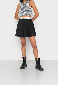 Tommy Jeans Minigonna - black