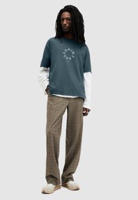AllSaints TIERRA CREW - Print T-shirt - marine blue