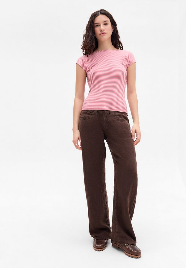 STRIPED BACKLESS TEE - Print T-shirt3