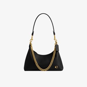 Bolso de mano de cuero negro con cadena y adornos dorados, con un asa superior curva y un pequeño emblema de logo en la esquina inferior.