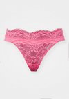 String - pink