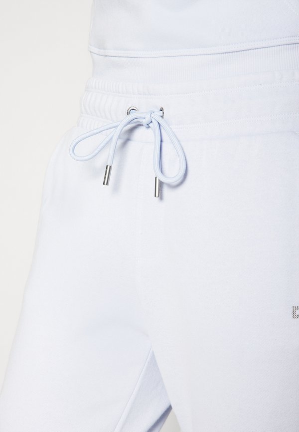 MINI STUD LOGO SLIM FIT CARGO JOGGER WITH POCKETS - Tracksuit bottoms - rain2