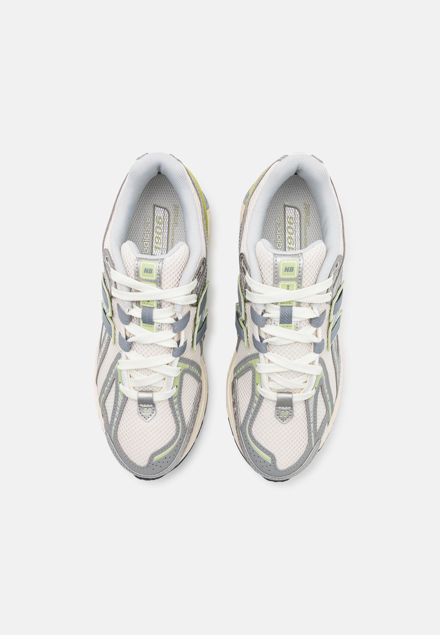 スニーカー New Balance M1906 5FT1405 New Balance M1906 UNISEX - Baskets basses - white/green/gris