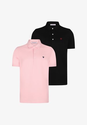 Kaks polo särk: üks helesinises roosas, teine must. Mõlemal on lühikesed varrukad, krae ja väike linnu logo rinnal.