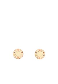 Para złotych okrągłych kolczyków wkrętów z sercem na środku i kolorowymi literami układającymi się w słowo "BALMAIN" wokół krawędzi.