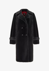 Seleccionado, black