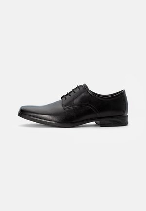 HOWARD WALK - Zapatos de vestir - black