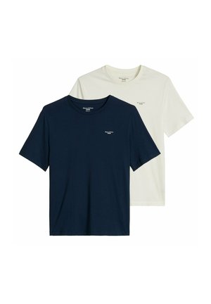 Zwei schlichte T-Shirts mit Rundhalsausschnitt, eines in Navyblau und eines in Off-White, jeweils mit kleinem "Marc O'Polo DENIM"-Logo auf der Brust.