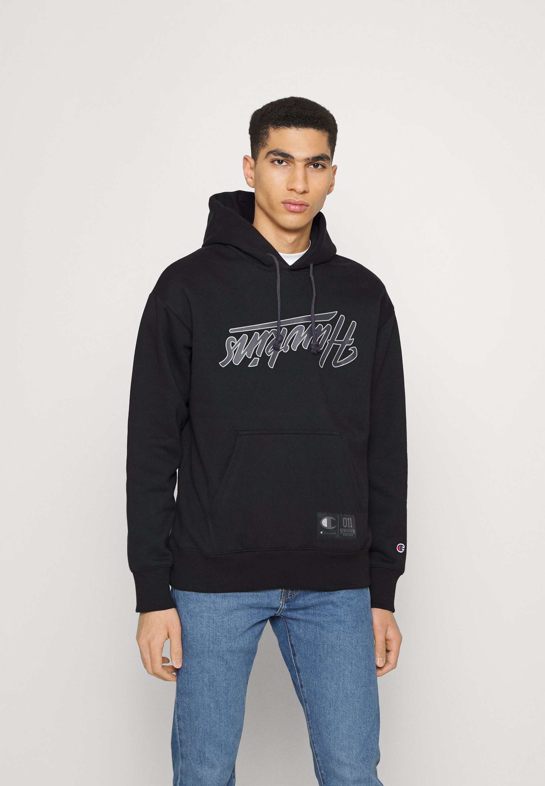 Champion Rochester CHAMPION ROCHESTER X STRANGER THINGS - Hoodie - black -  Zalando.ie