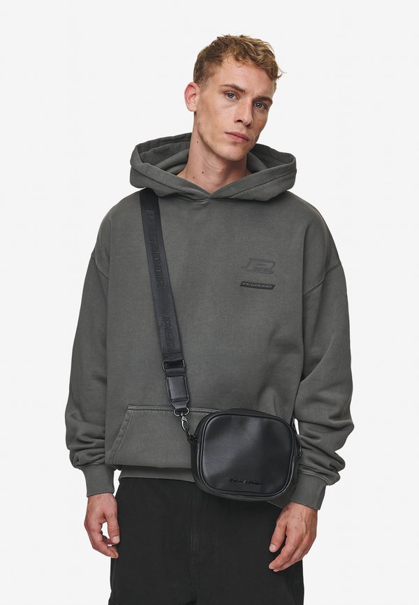 LOGO SHOULDER STRAP BAG UNISEX - Cross body bag2