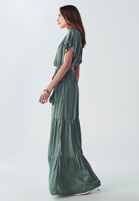 WILLA KALINA - Maksimekko - green